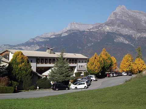 miniature-hebergement-hb-saussure photo du lycée hb de saussure